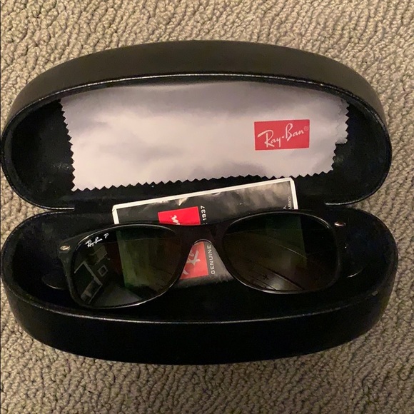 Ray-Ban Accessories - Rayban new wayfarer classic sunglasses black
